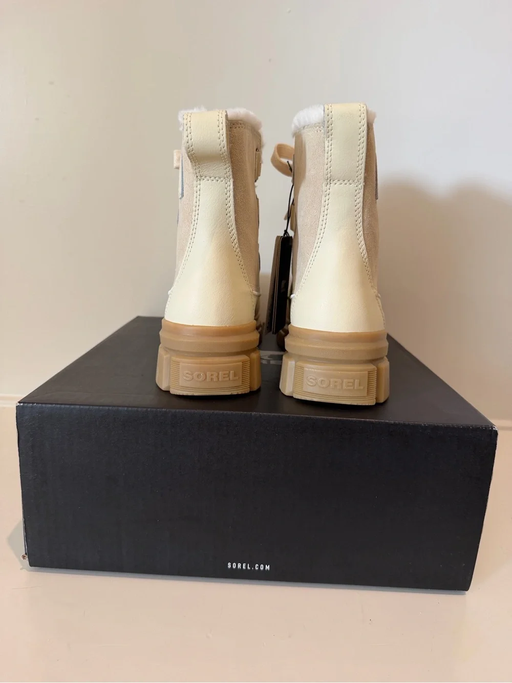 Sorel Cream and Tan Winter Lace-Up Boots with Faux Fur Collar